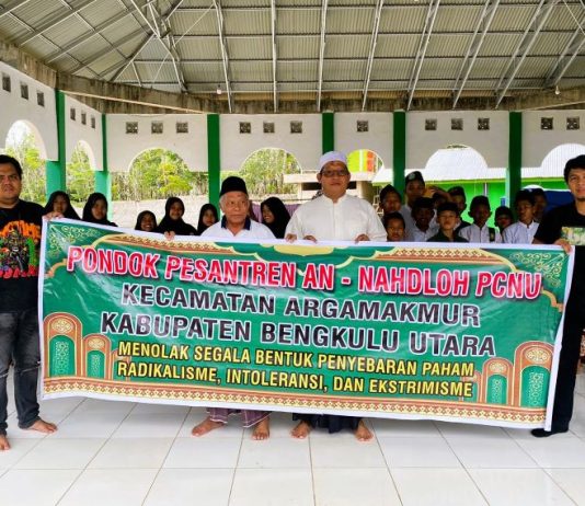 Polda Bengkulu Bersama Pimpinan PonPes An-Nahdloh PCNU Ajak Jaga Persatuan