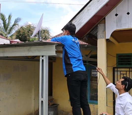8 Desa di Bengkulu Tengah Kini Nikmati Akses Internet Starlink, Warga Sambut Antusias