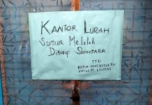 Heboh! Warga Segel Kantor Kelurahan Sumur Meleleh, Ada Apa?