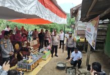 Polda Bengkulu Luncurkan Bedah Rumah dan Baksos, 3 Keluarga Dapat Hunian Layak
