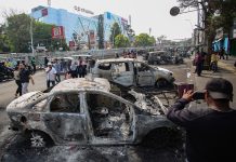Ketika Suara Rakyat Bergaung di Jalan, Bukan di Gedung Parlemen