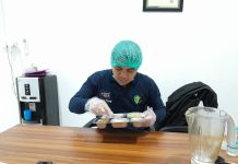 Biddokkes Polda Bengkulu Pastikan Keamanan Makanan MBG Lewat Pemeriksaan Rutin di SPPG Kandang Mas