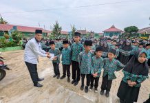 MIN 3 Kepahiang Salurkan 115 Paket Sembako pada Ramadhan 2026, Perkuat Kepedulian Sosial