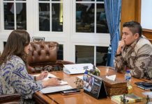 Seskab Teddy dan Menkomdigi Bahas Implementasi PP Tunas Perlindungan Anak