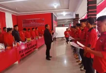 Mian Kukuhkan 11 PAC PDI Perjuangan Bengkulu Tengah