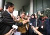 Kejari Jaksel Tangguhkan Penahanan Roy Suryo dan Dokter Tifa, Wajib Lapor Sepekan Sekali