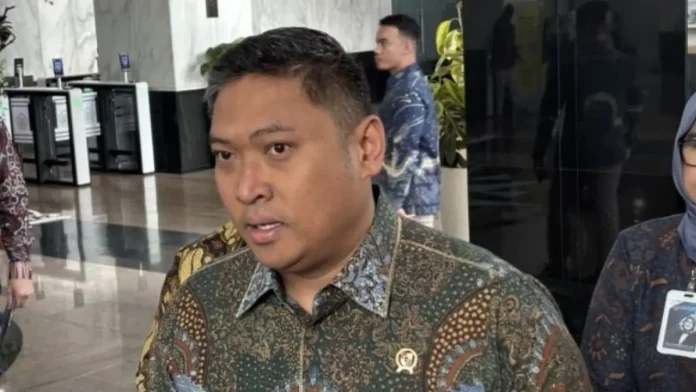 kepala-bgn-sudaryono-temui-menkeu-purbaya-yudhi-di-jakarta-jumat-2882026-membahas-evaluasi-anggaran-dan-pembaruan-data-penerima-program-makan-bergizi-gratis-mbg-2026-2027-B3TkB