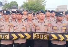 Kapolda Bengkulu Turun Langsung Kawal Aksi Demo OKP dan BEM di Depan Kantor DPRD Provinsi