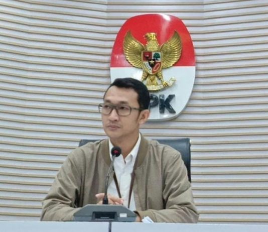 KPK Ungkap Dugaan Pemberian Dua Mobil kepada Anggota DPRD Kota Bengkulu